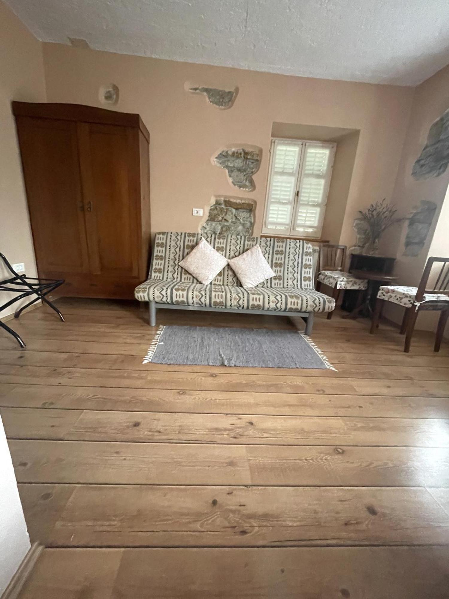 Vila Hisa Stekar Kojsko Pokoj fotografie